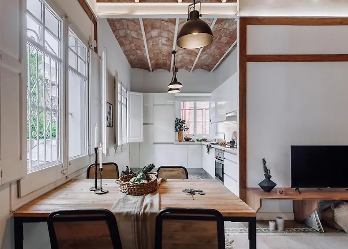 Ossau - 3 Bedrooms In Sant Gervasi *